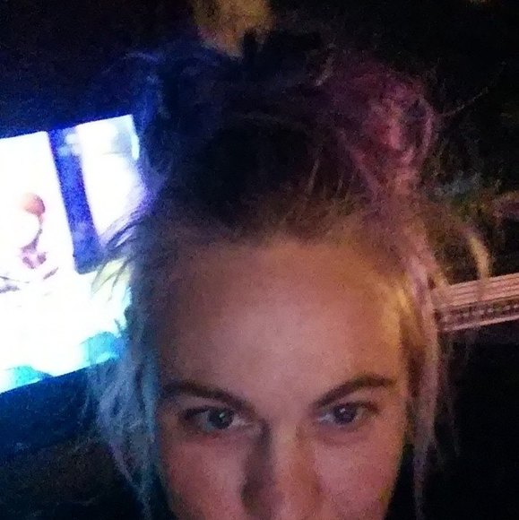 Meet your Posher, Shannon - Picture 1 of 1